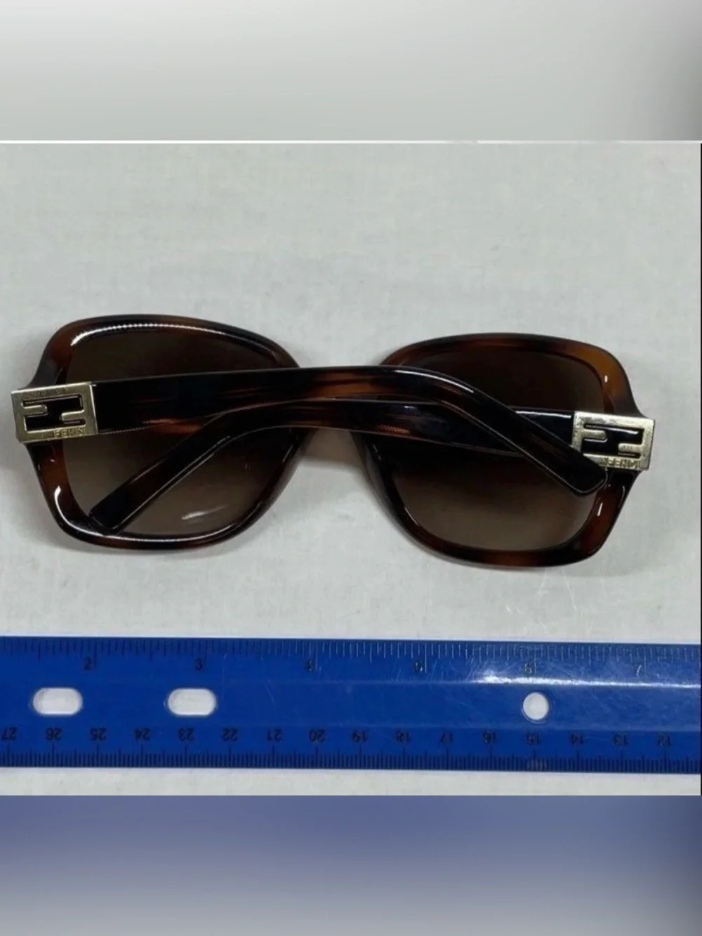 Authentic Fendi Brown Tortoise Oversized Sunglasses FS5227